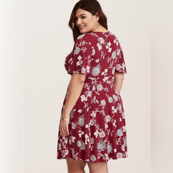 Torrid Burgundy Floral Stretch Knit Dress 2 - Picture 2 of 7